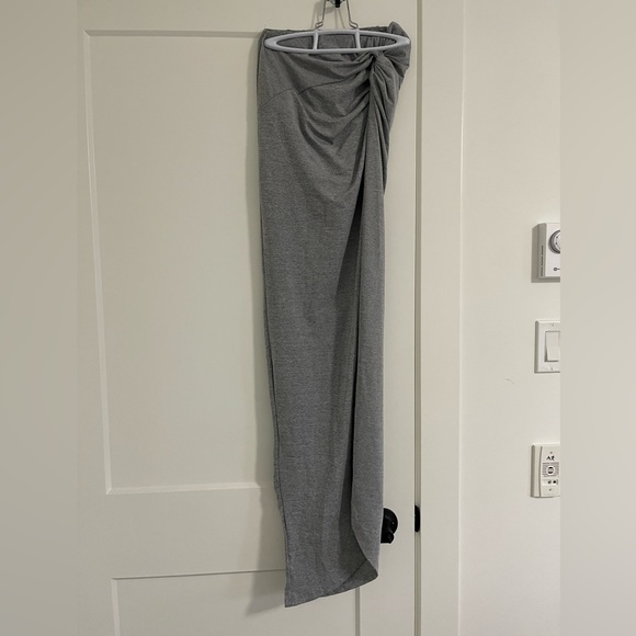 *MATCHING SET* top and skirt - Picture 3 of 4